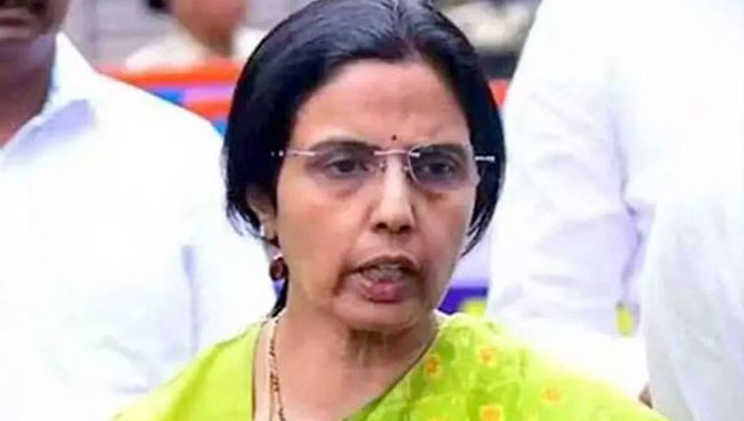 Truth must prevail in the Kurukshetra of elections: Bhuvaneshwari